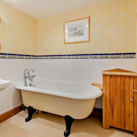 Semesterbostad Ferndale House