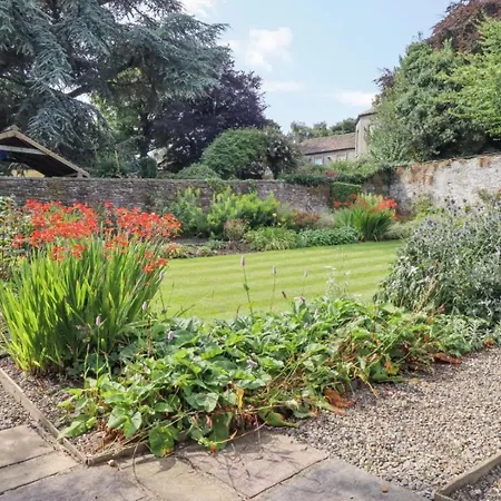 Semesterbostad Ferndale House