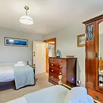 Ferndale House