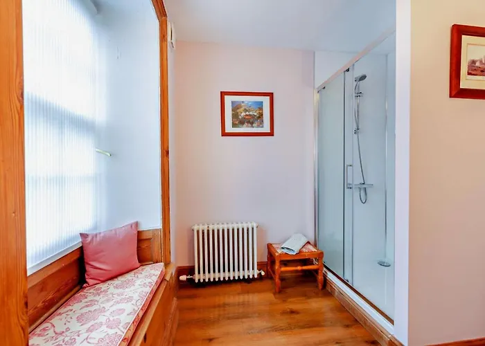 Holiday home Ferndale House *