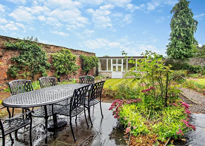 Ferndale House Holiday home *